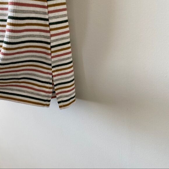 Ellie - Stripe metallic mock neck shirt - Picture 3 of 8